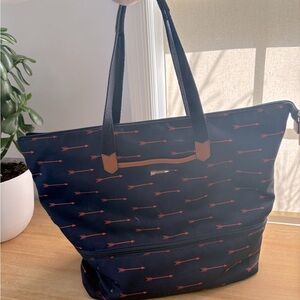 Stella & Dot Daytripper Expandable Bag